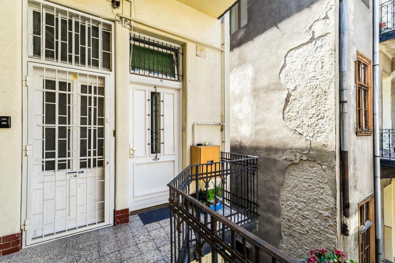Bpr Little Attractico Apartment Budapest Eksteriør billede