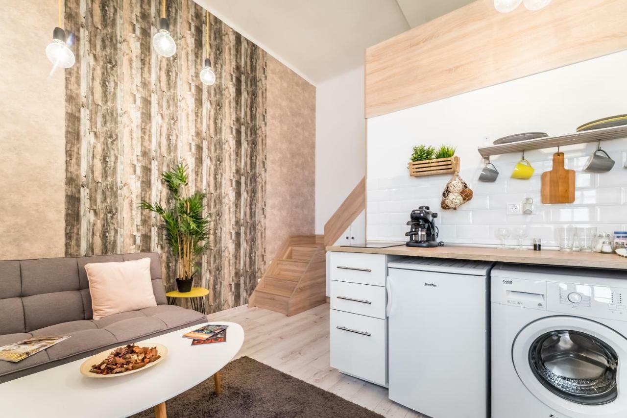Bpr Little Attractico Apartment Budapest Eksteriør billede